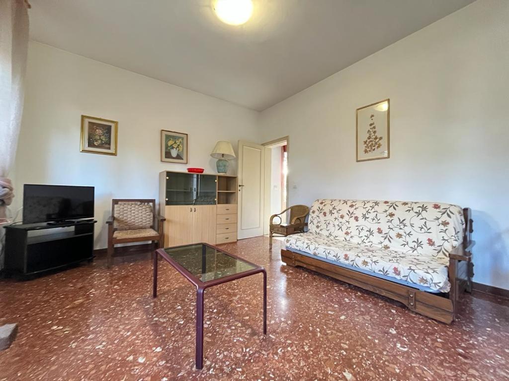 Pineta Apartament Tirrenia Ngoại thất bức ảnh