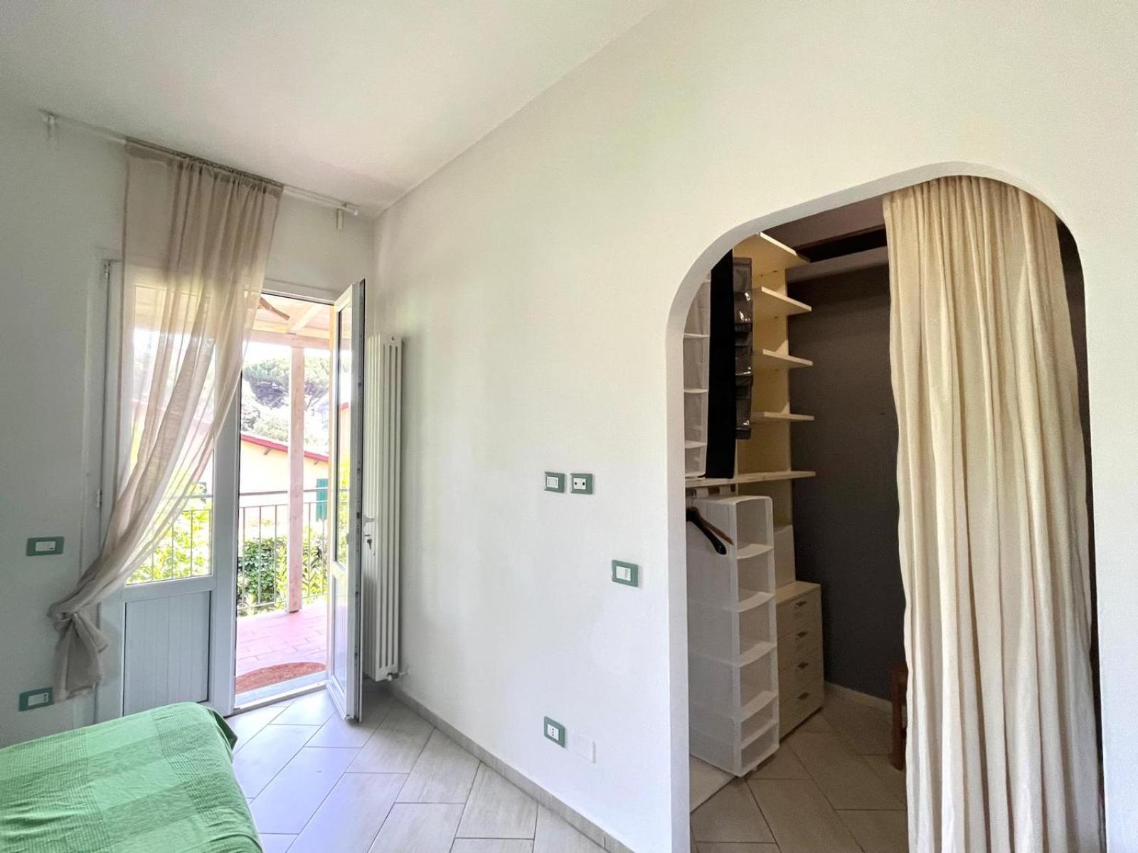 Pineta Apartament Tirrenia Ngoại thất bức ảnh
