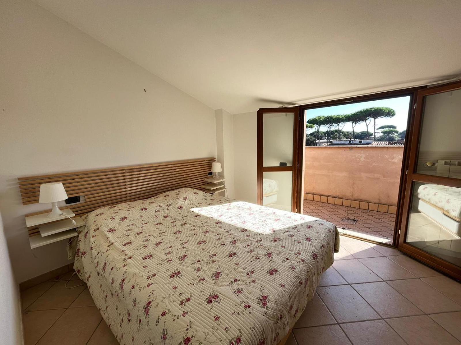 Pineta Apartament Tirrenia Ngoại thất bức ảnh