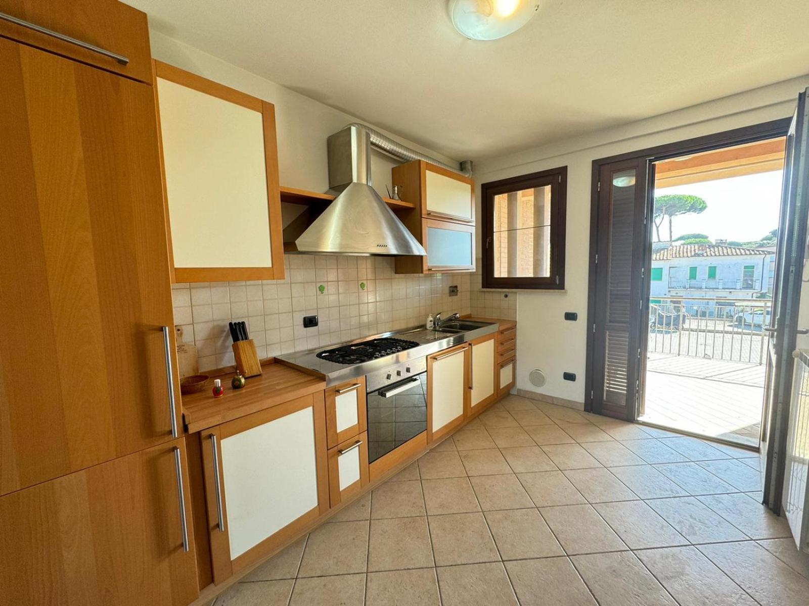 Pineta Apartament Tirrenia Ngoại thất bức ảnh